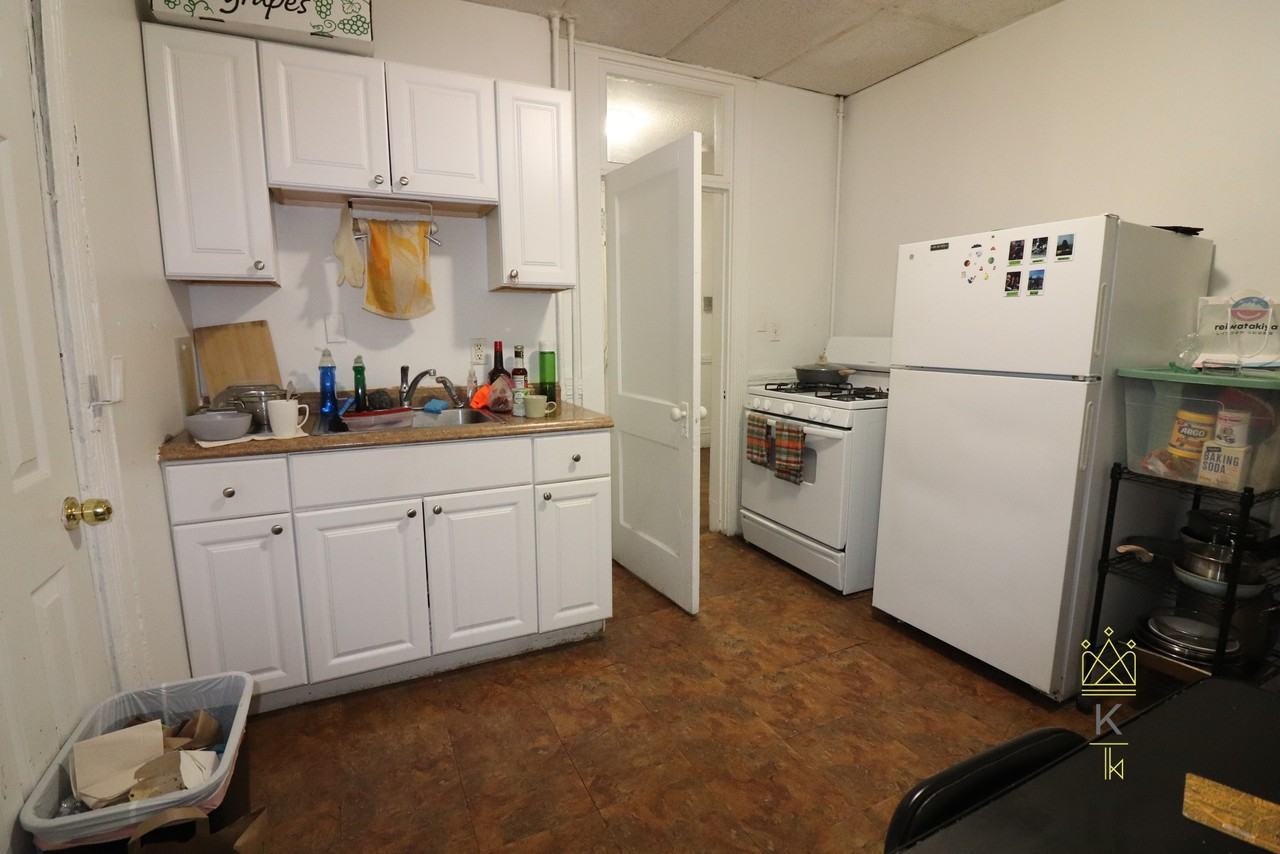 238 Hemenway St #6 - Photo 7 of 12