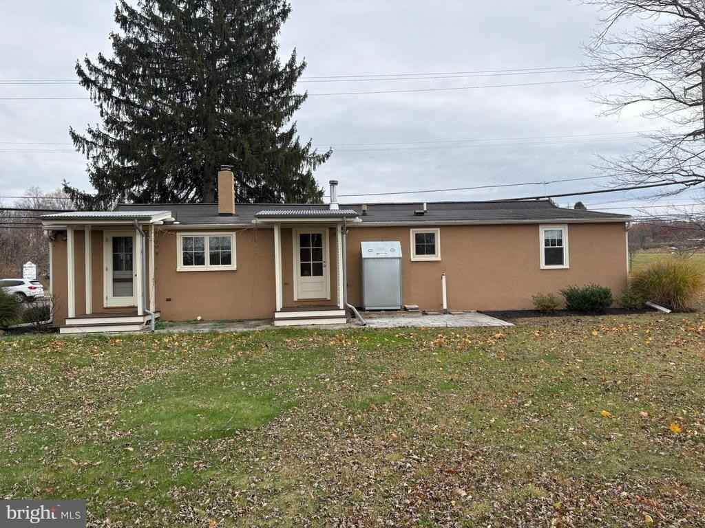 3842 Old Easton Rd - Photo 2 of 13