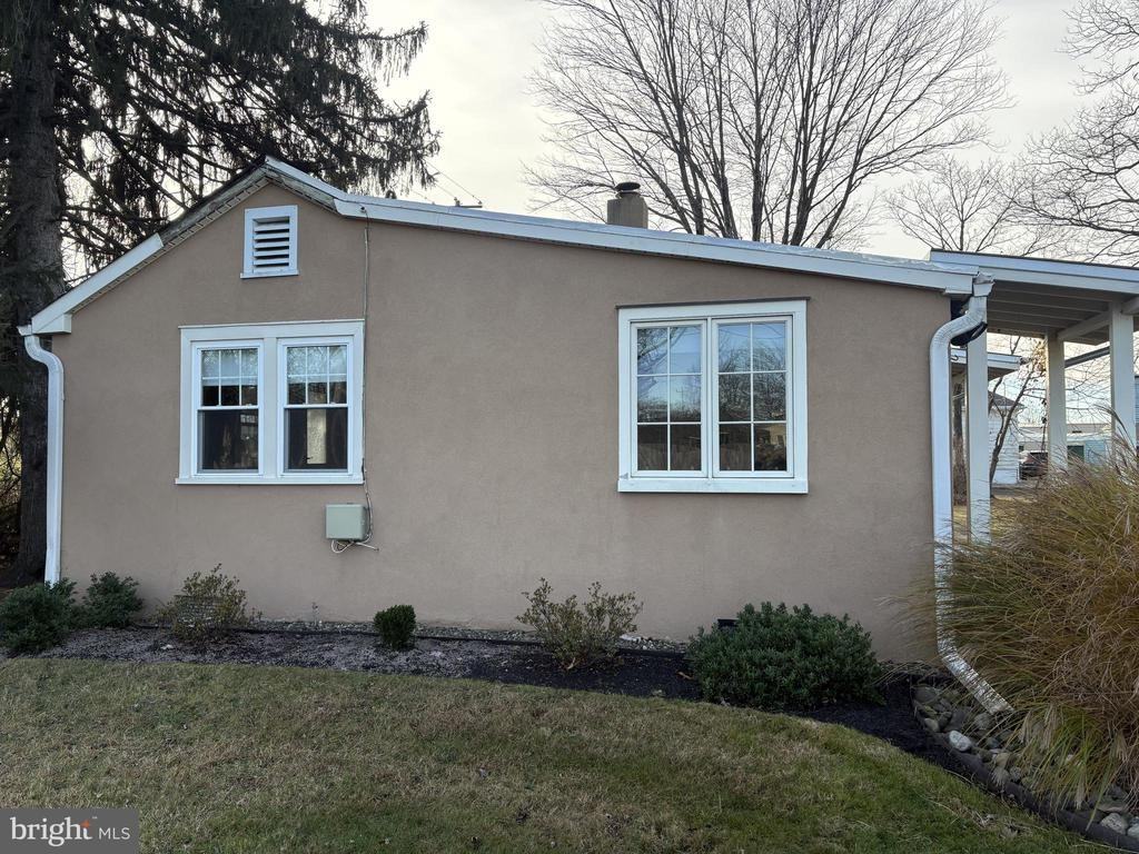 3842 Old Easton Rd - Photo 3 of 13