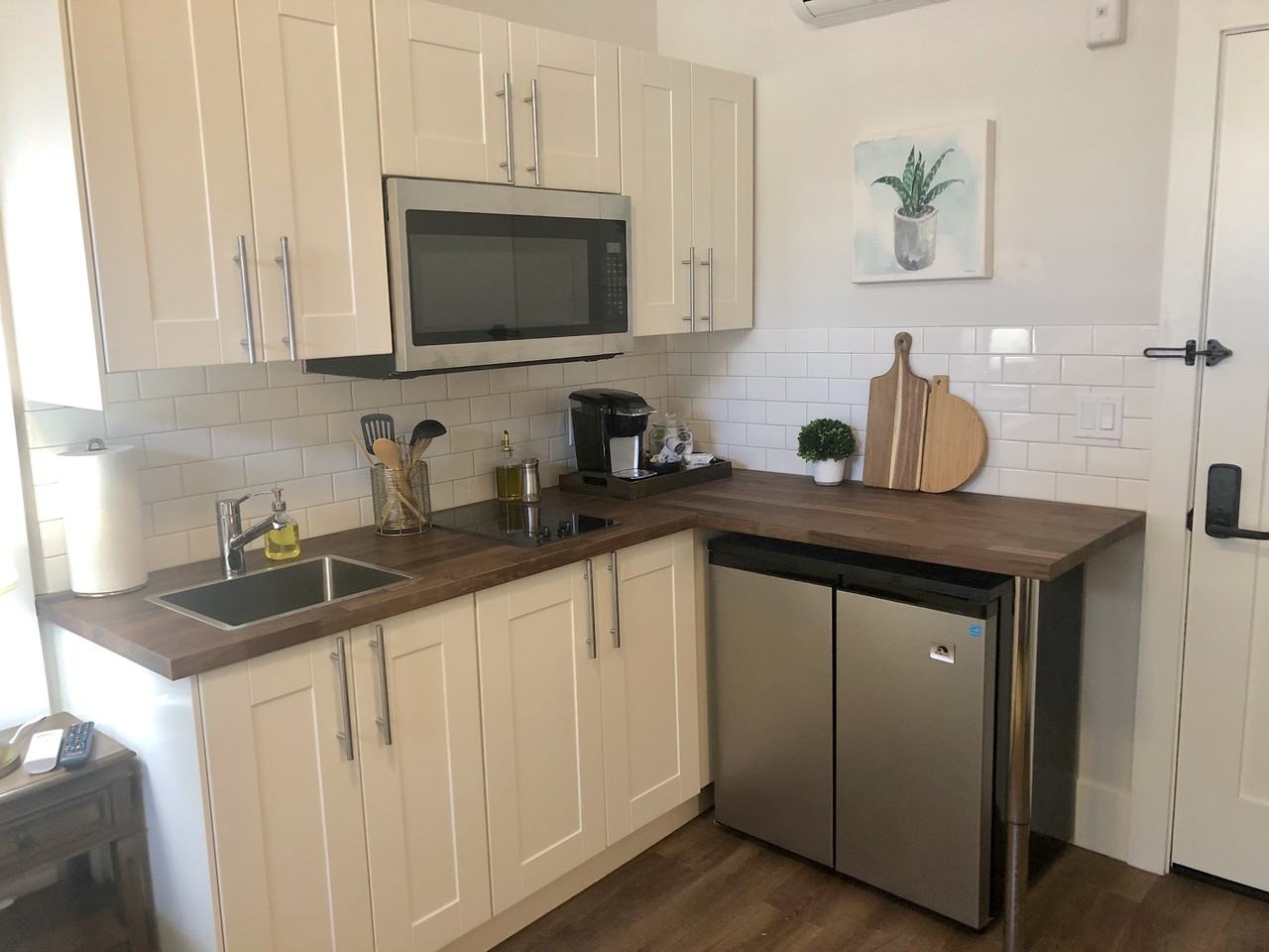 155 W Santa Clara St #207 - Photo 7 of 16