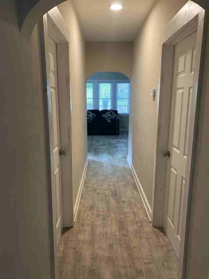 68 W University St - Photo 2 of 16