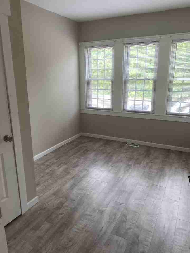 68 W University St - Photo 5 of 16