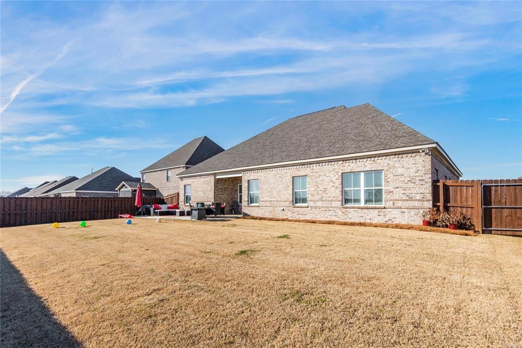 85 Bernard St - Photo 3 of 25