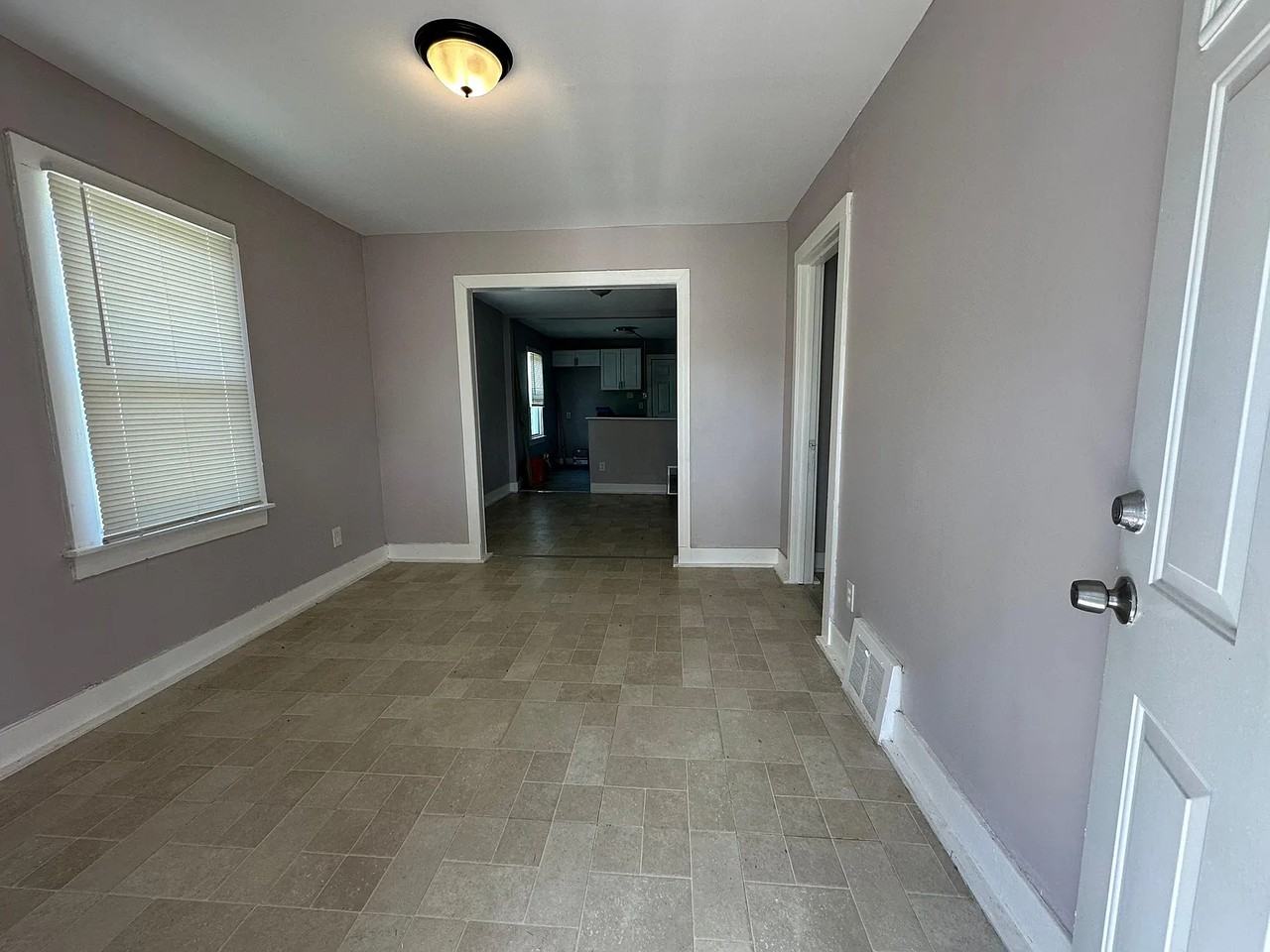 4167 Isabelle St - Photo 5 of 7