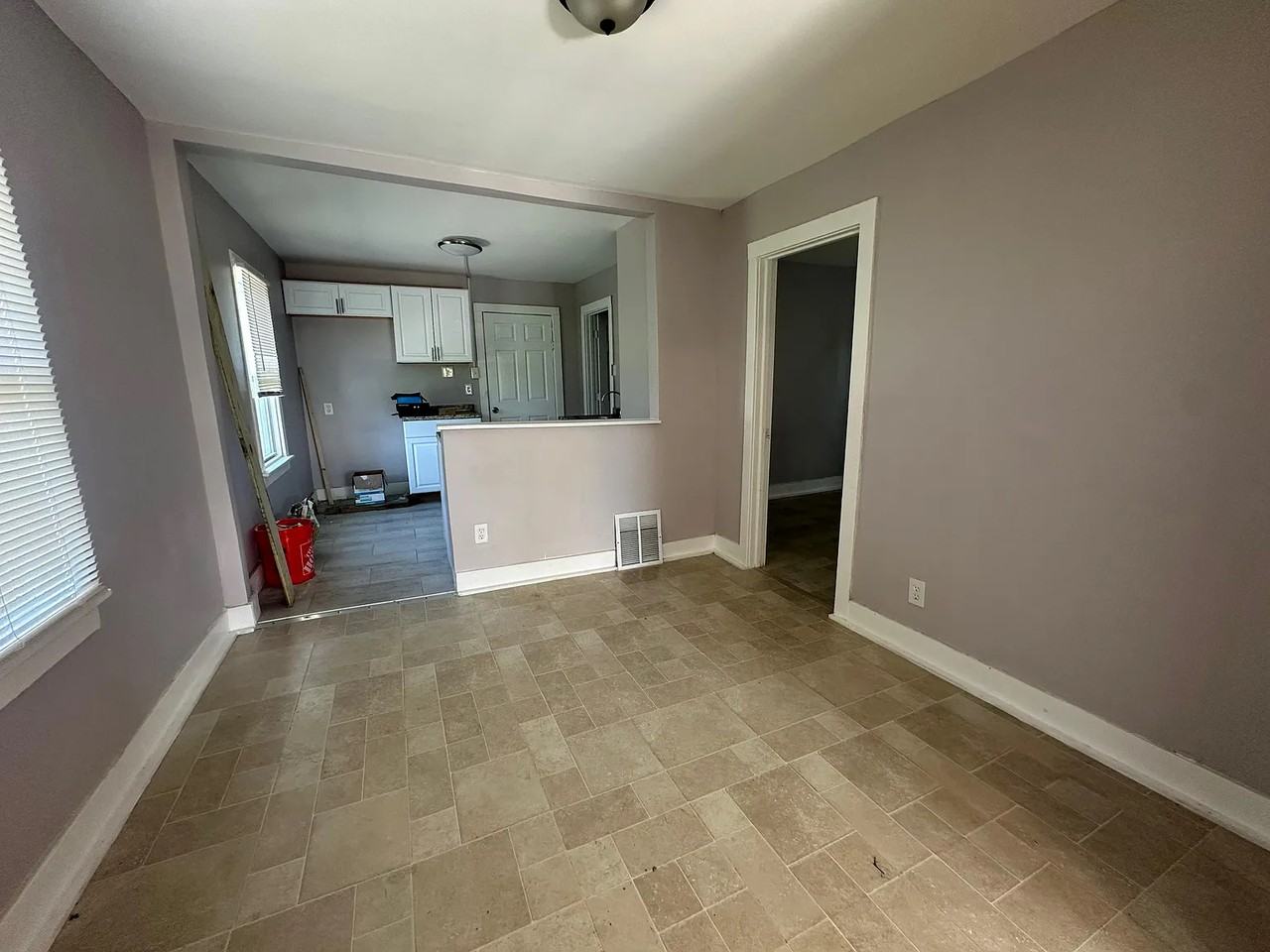 4167 Isabelle St - Photo 6 of 7