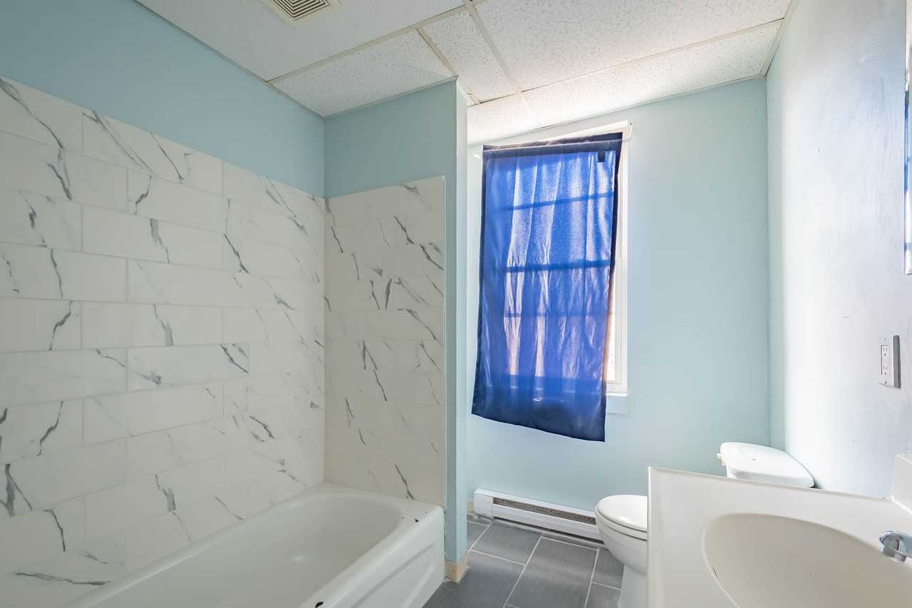 5139 Carnegie St #2 - Photo 6 of 21