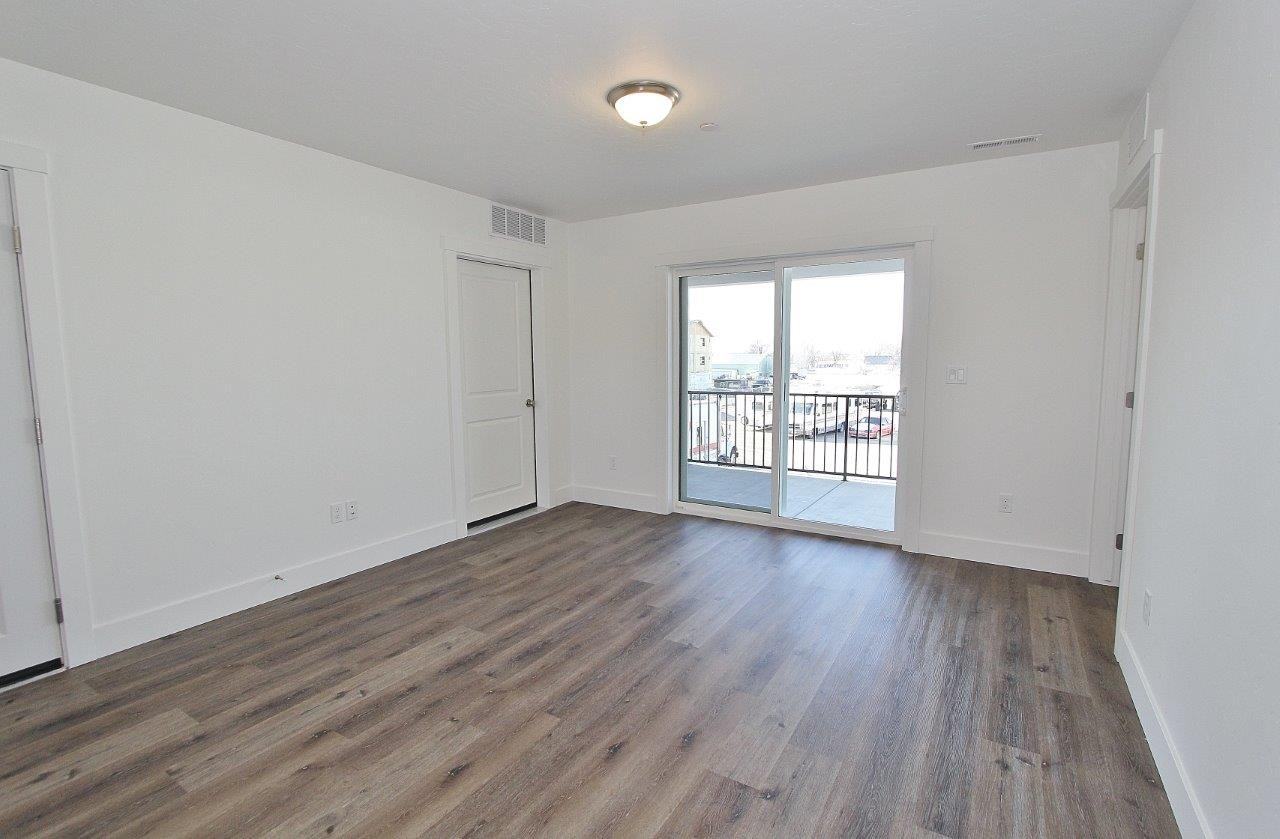 1060 Bighorn St #A - Photo 3 of 23