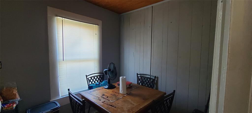 915 University Ave #A - Photo 5 of 5