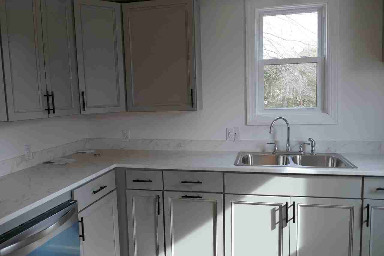 600 W Colonial Ave #1 - Photo 4 of 5