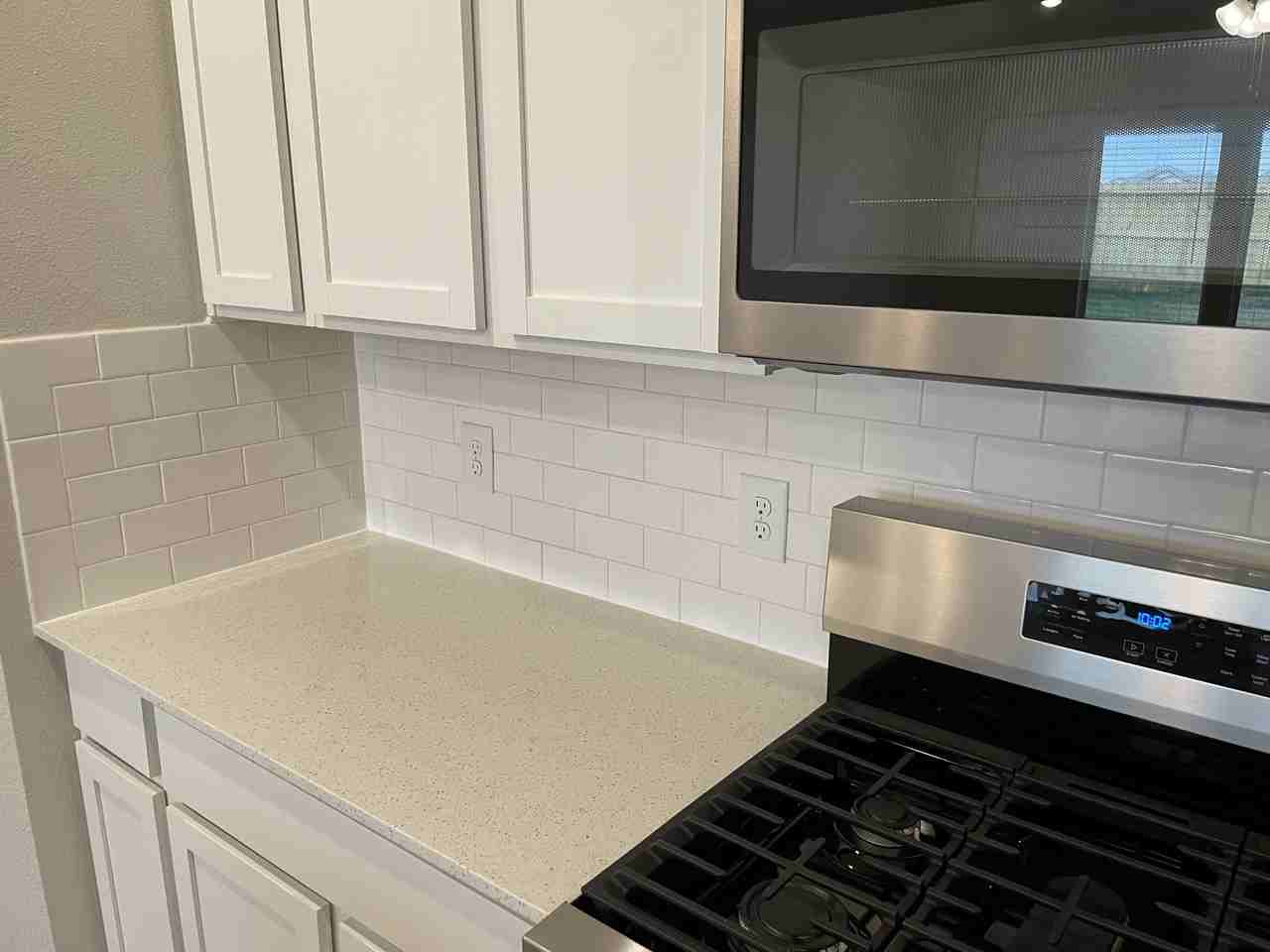 1405 Irigoyen St - Photo 6 of 27