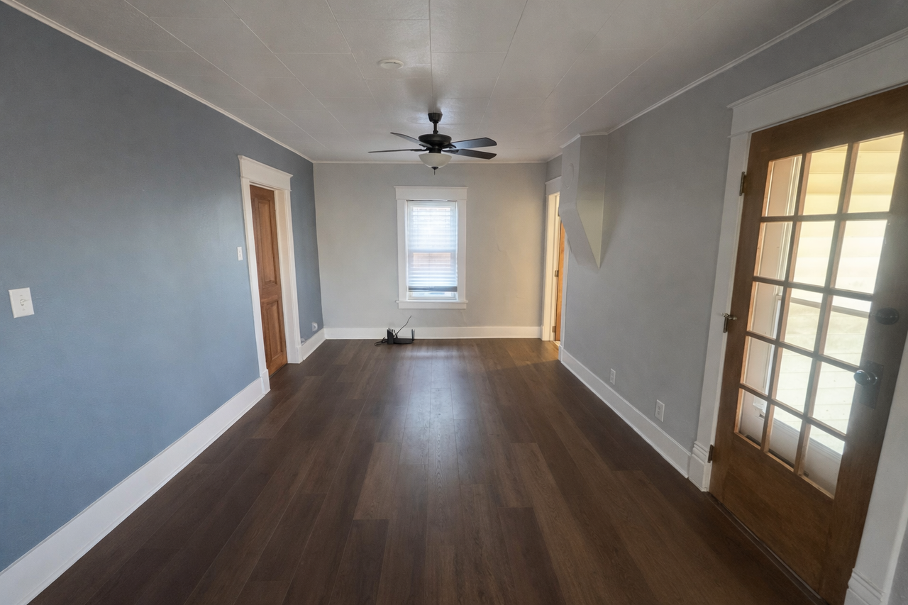 146 6th St - Photo 4 of 11