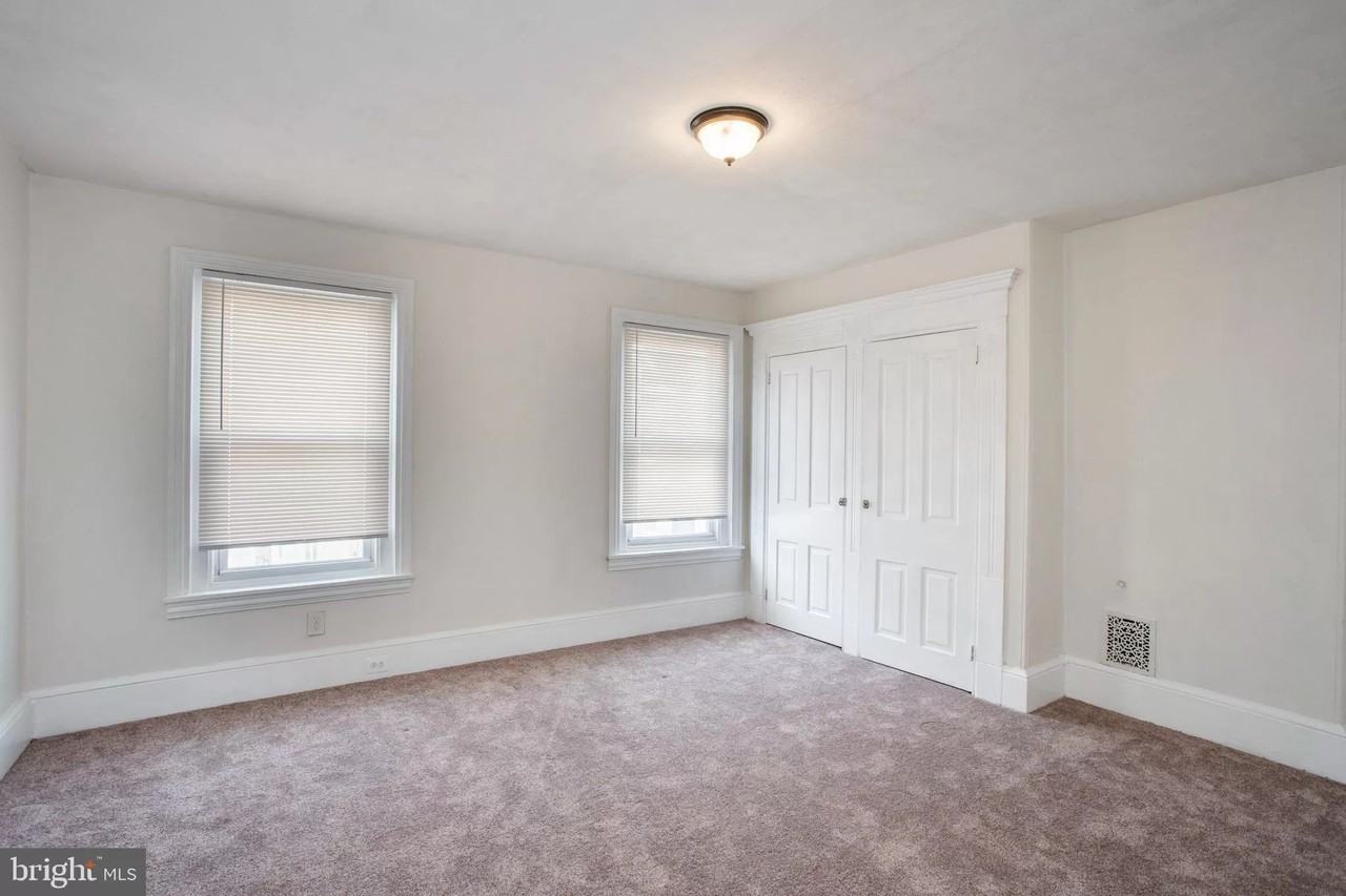 718 W Lafayette St - Photo 4 of 19