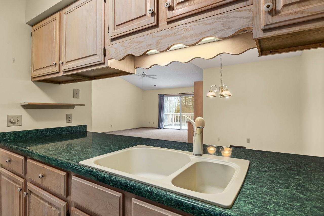 1685 Riva Ridge Dr - Photo 5 of 24