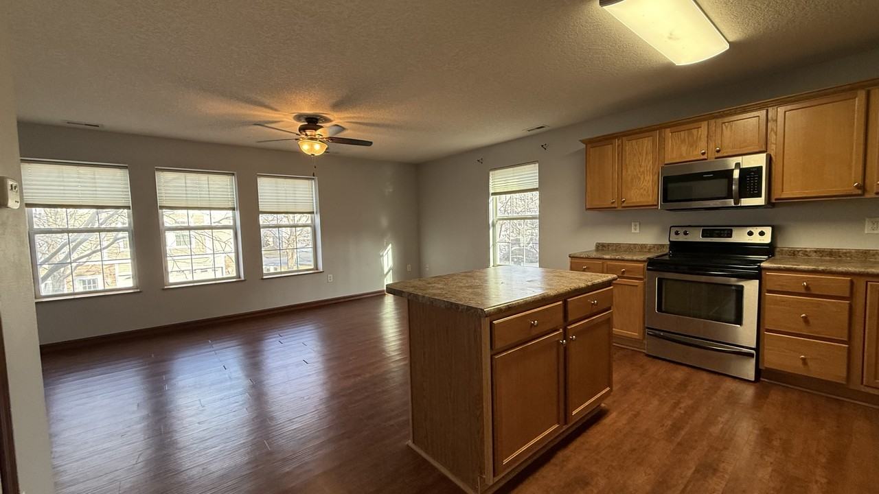 350 Ne Sandalwood - Photo 3 of 11