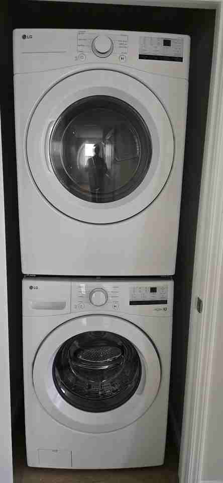 33 James St #1 - Photo 5 of 8