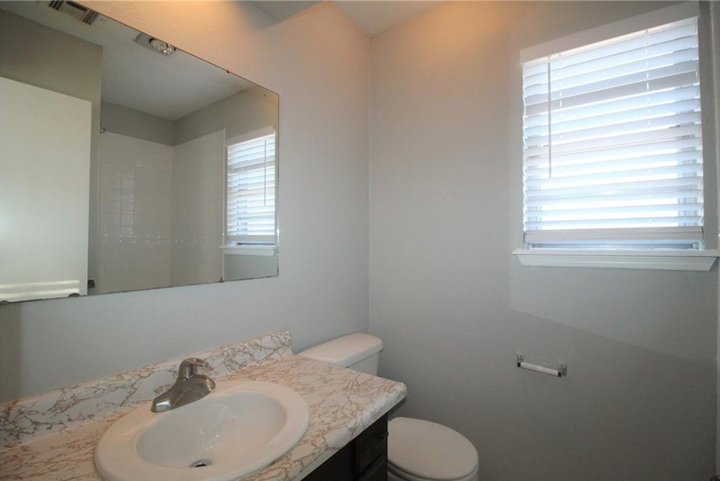 6916 Woodlake Dr #6920 - Photo 3 of 25