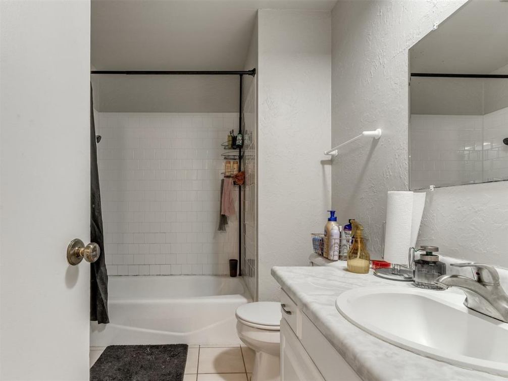 6916 Woodlake Dr #6920 - Photo 7 of 25