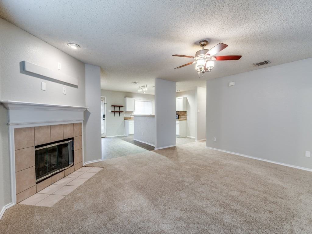 632 Condor Trl - Photo 4 of 18