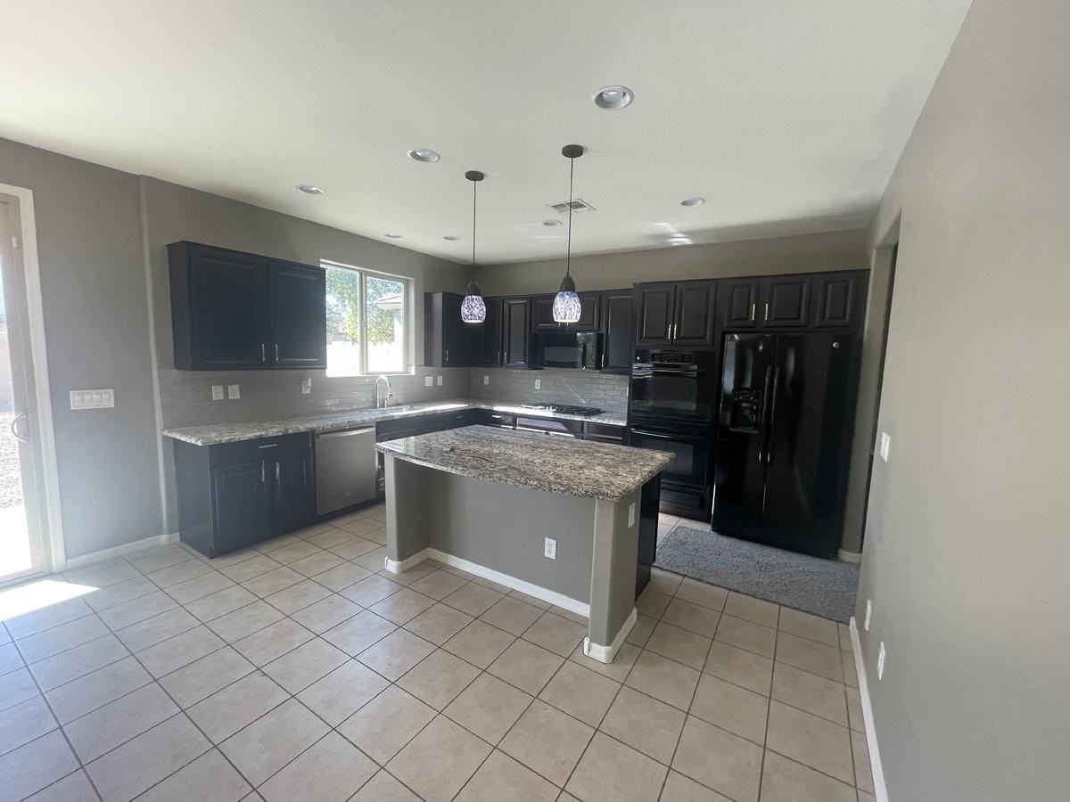 44273 W Eddie Way - Photo 2 of 16