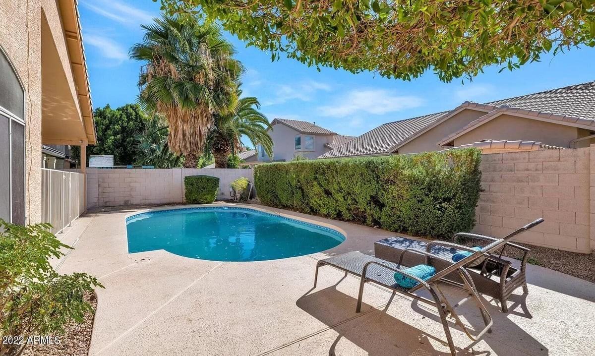 5183 W Harrison St - Photo 6 of 27