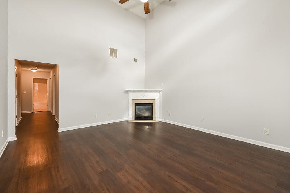 1580 New Orleans Way - Photo 5 of 20