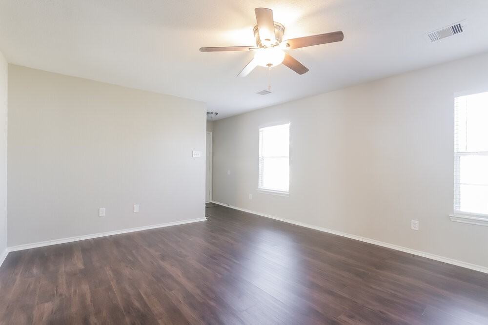 20619 Tayman Oaks Dr - Photo 5 of 16