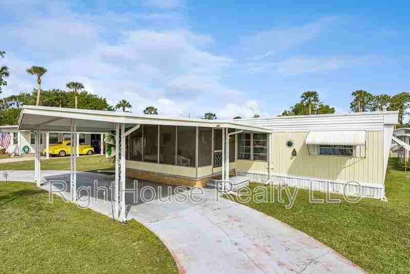 77 Wildwood Ln - Photo 4 of 40