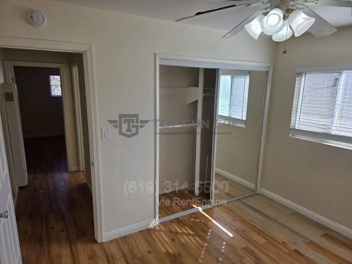 5445 Mildred St - Photo 2 of 10