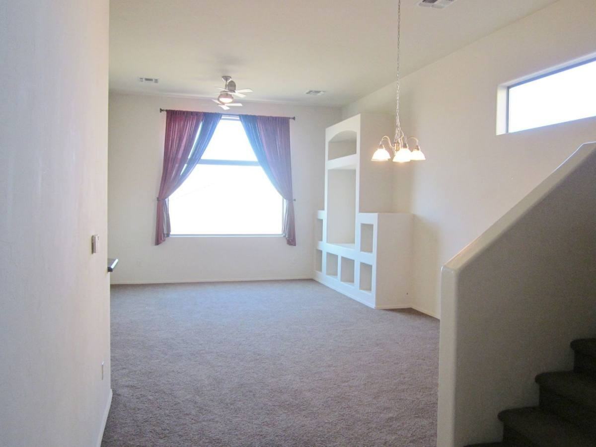 10414 S Painted Mare Dr - Photo 5 of 10