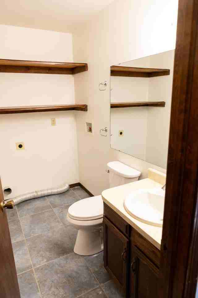 7611 Safari Cir - Photo 6 of 45