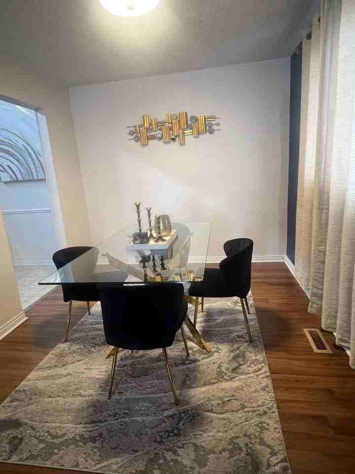 72 Tumbleweed Cres - Photo 4 of 9