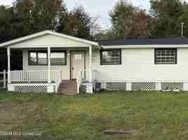 featured image of 1221 42nd Ave