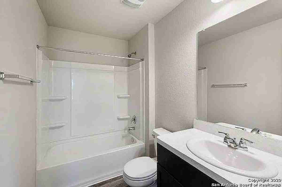 9220 Griffith Run - Photo 3 of 9