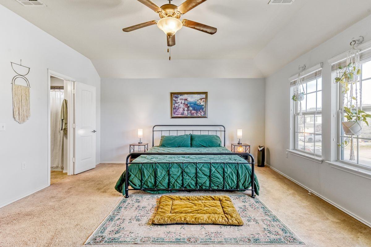 7233 Crestone Rd - Photo 4 of 4