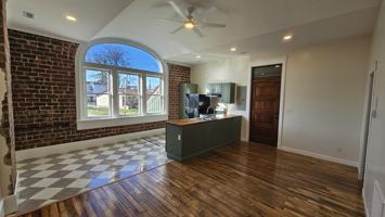 featured image of 33 N Main St #D