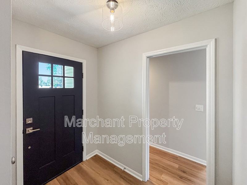 231 Batesview Dr - Photo 4 of 16