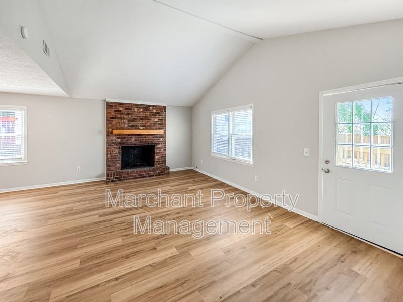 231 Batesview Dr - Photo 7 of 16