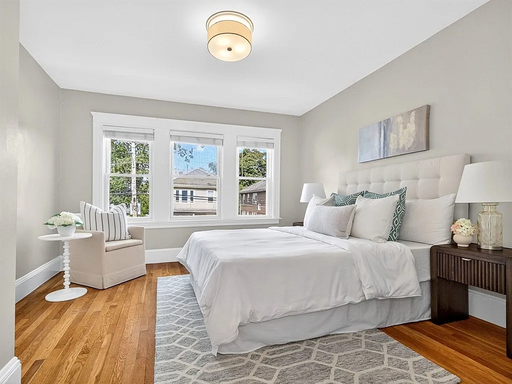 187 Florence St #2L - Photo 5 of 9