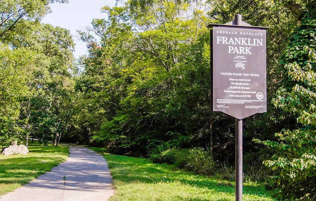 35 Eldridge Rd #202 - Photo 2 of 12