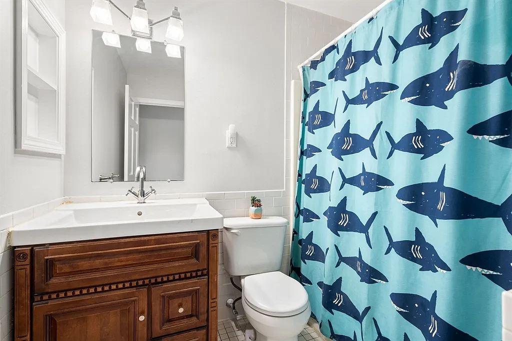 35 Eldridge Rd #202 - Photo 7 of 12