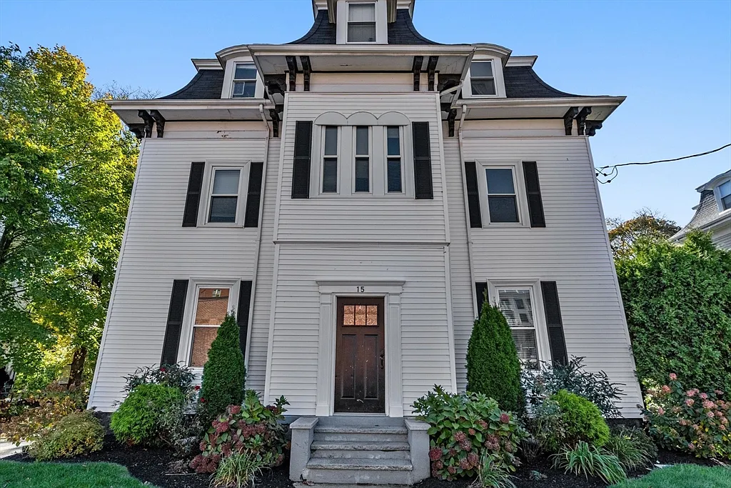 15 Beale St #2 - Photo 5 of 10