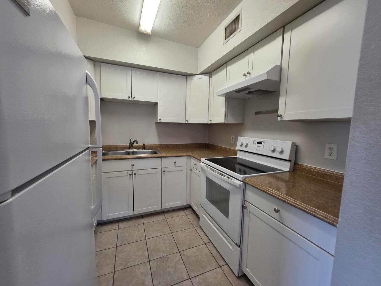 2001 E Grant Ave - Photo 4 of 28