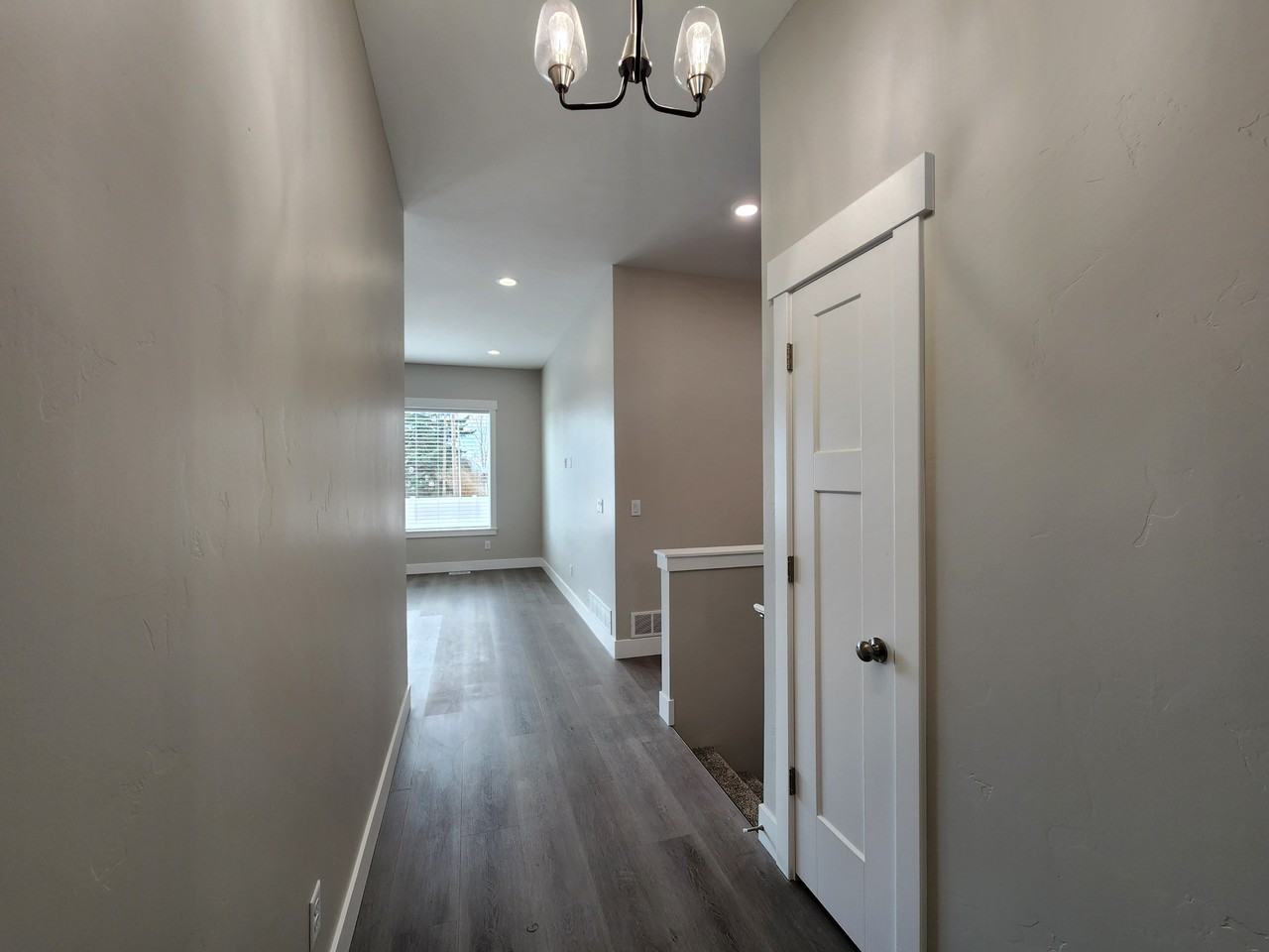 3010 Riata Ln - Photo 2 of 14