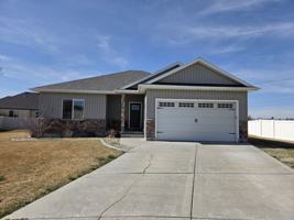 featured image of 3700 Potomac Way