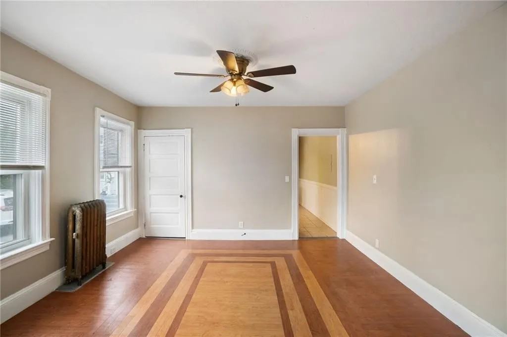 26 Pine St #A - Photo 6 of 13