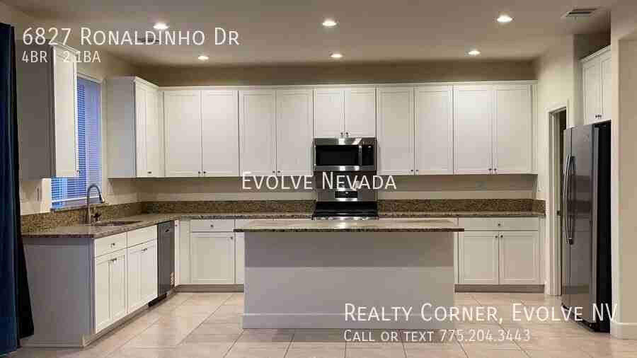 6827 Ronaldinho Dr - Photo 3 of 27