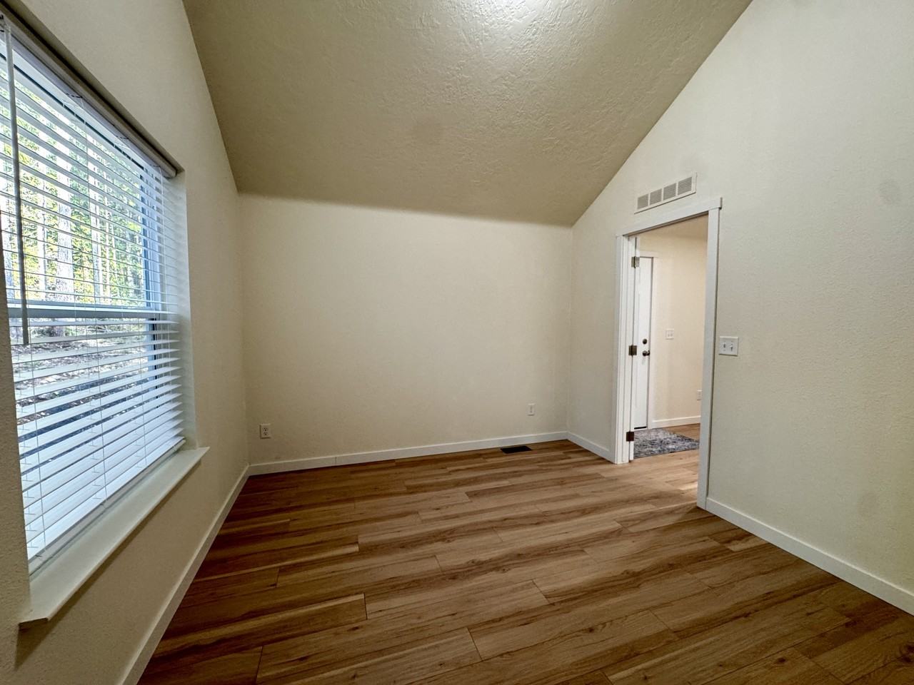 33 N Mount Washington Pl - Photo 5 of 15