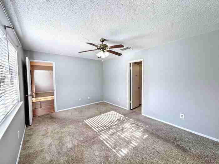 915 Pyegrave Pl - Photo 5 of 5