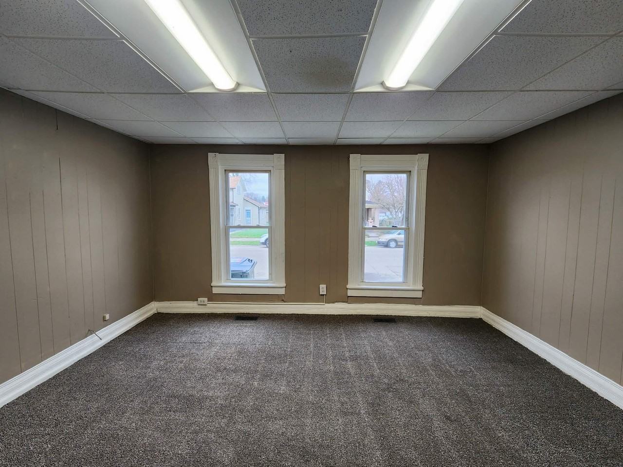 717 S Downing St - Photo 5 of 25