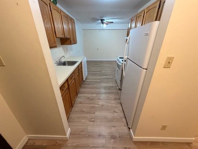 2003 43 St Nw - Photo 3 of 18